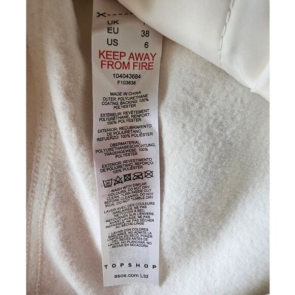 Topshop Faux Leather Cream Colored Wide Leg Pants, Sz 6 - Picture 4 of 6